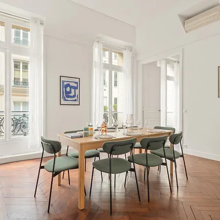 180m2 Haussmann 4br 3 Bath Golden Triangle Champs Elysees & Opera * Párizs