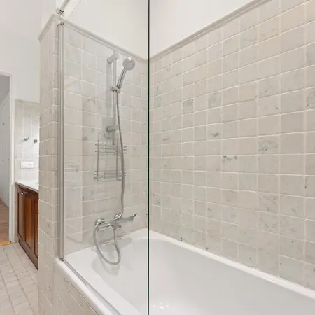 180m2 Haussmann 4br 3 Bath Golden Triangle Champs Elysees & Opera Apartament *