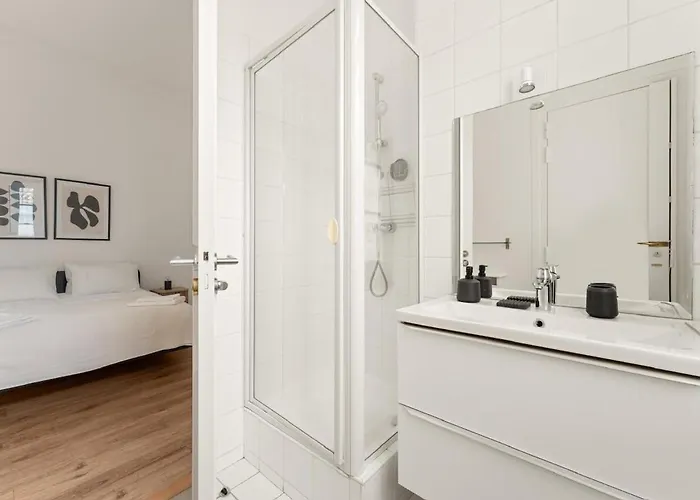 Luxury Comfort Golden Triangle 8 Appartement *